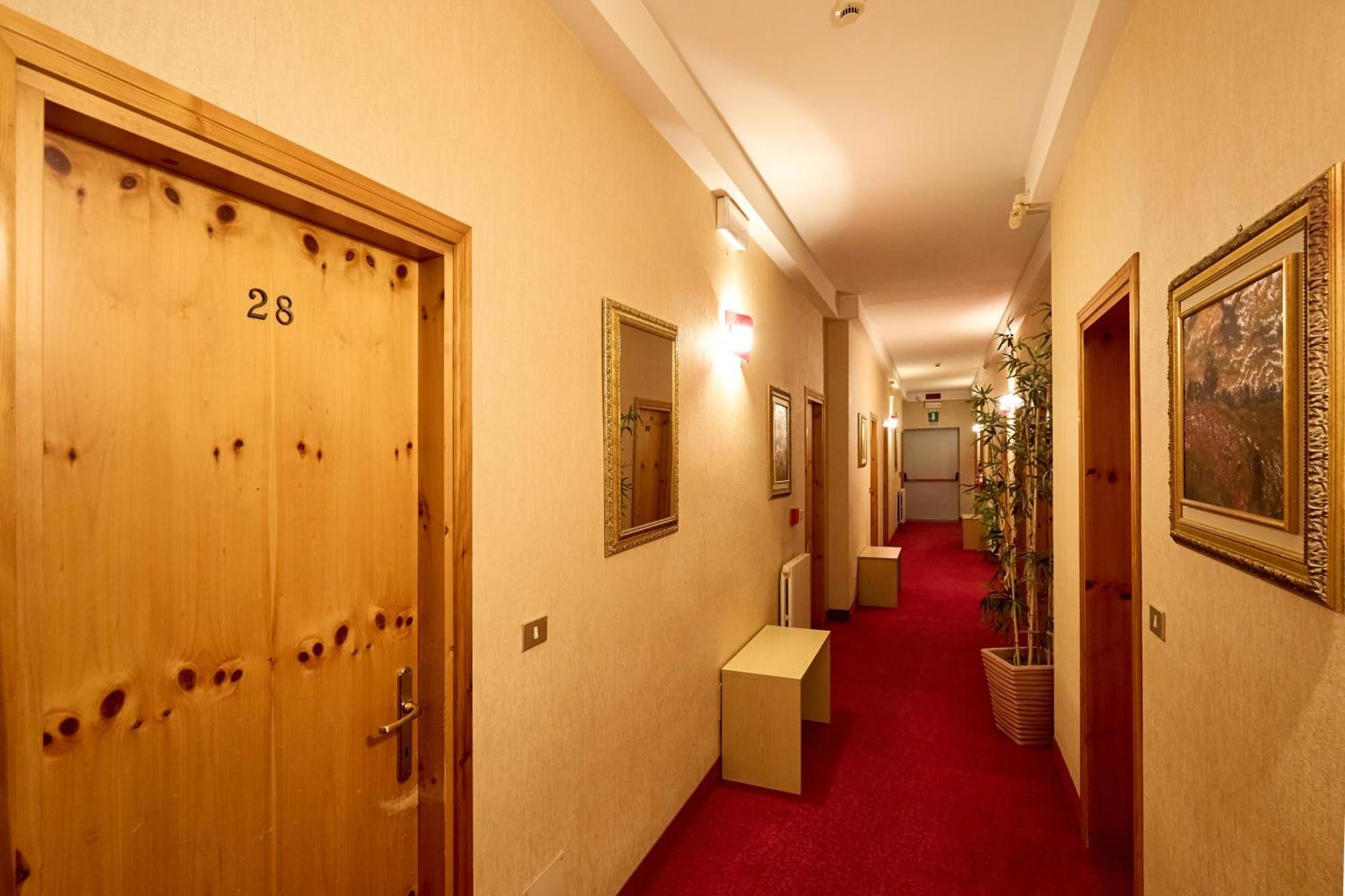 Hotel Paradiso Altedo Buitenkant foto