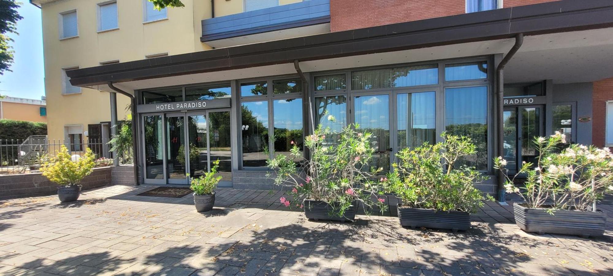 Hotel Paradiso Altedo Buitenkant foto