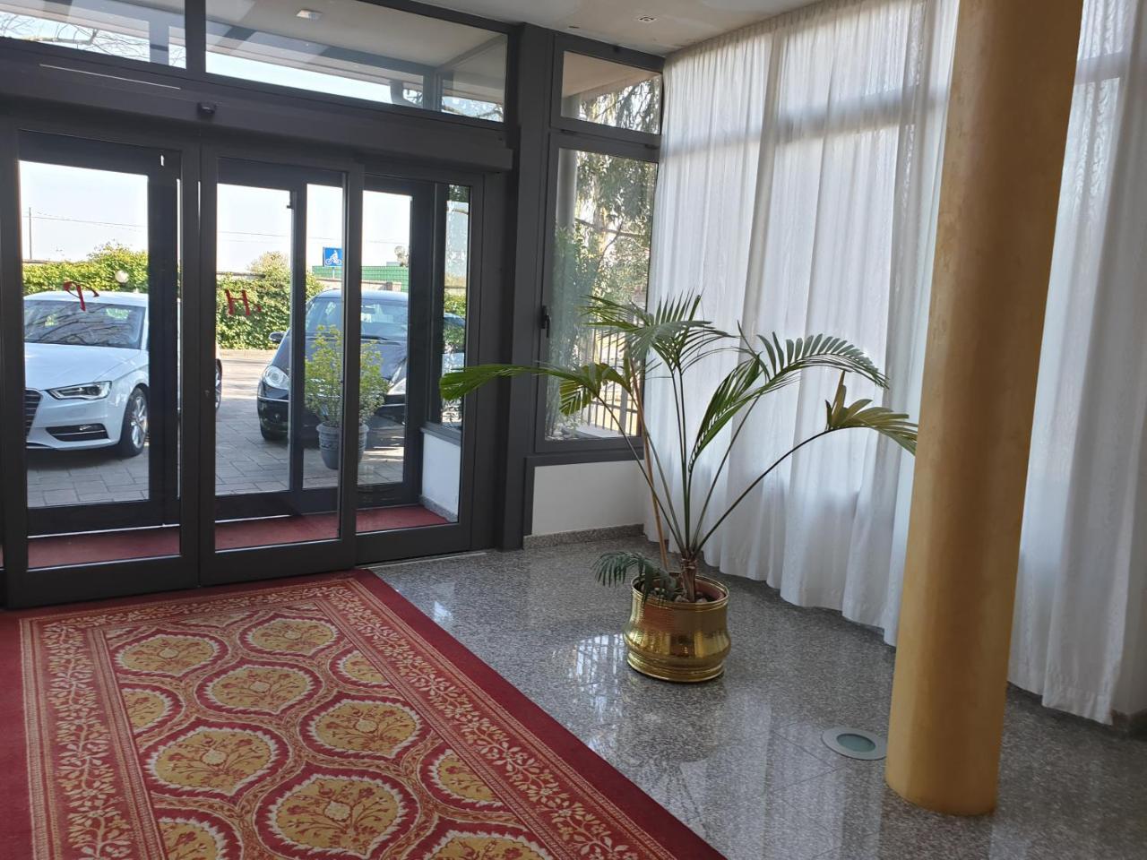 Hotel Paradiso Altedo Buitenkant foto